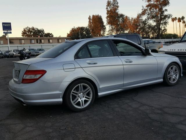 WDDGF56X08F124010 - 2008 MERCEDES-BENZ C 350 SILVER photo 4