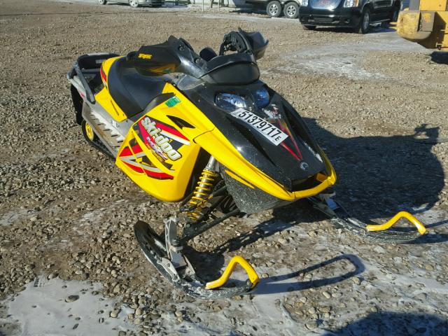 2BPSBX5E05V000004 - 2005 SKID MXZ600 YELLOW photo 1