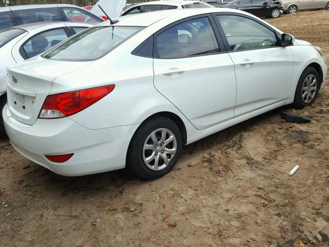 KMHCT4AE1DU330911 - 2013 HYUNDAI ACCENT GLS WHITE photo 4