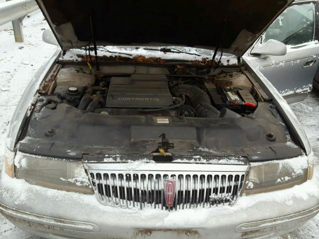 1LNLM97V0VY702895 - 1997 LINCOLN CONTINENTA SILVER photo 7