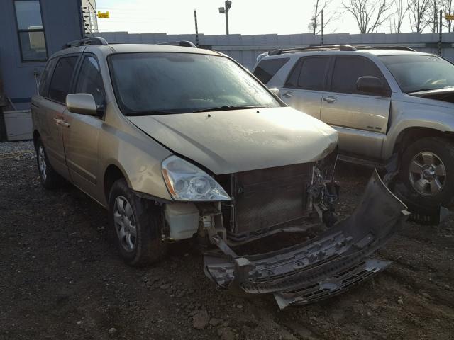 KNDMB133576141385 - 2007 KIA SEDONA EX GOLD photo 1