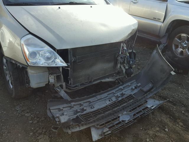 KNDMB133576141385 - 2007 KIA SEDONA EX GOLD photo 9