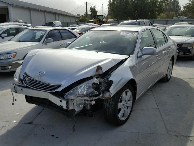 JTHBA30G255107743 - 2005 LEXUS ES 330 SILVER photo 2