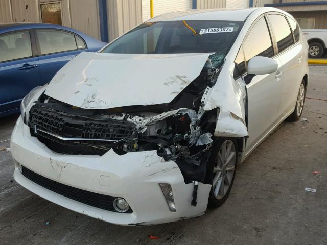 JTDZN3EU2C3105986 - 2012 TOYOTA PRIUS V WHITE photo 2