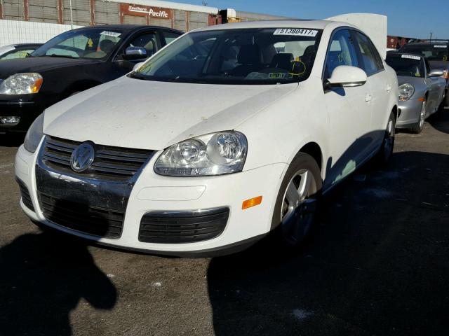 3VWRM71K69M139531 - 2009 VOLKSWAGEN JETTA SE WHITE photo 2