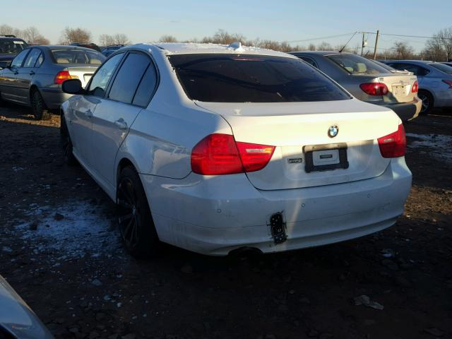 WBAPK5C5XBF122553 - 2011 BMW 328 XI SUL WHITE photo 3