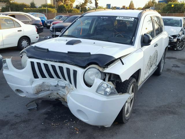 1J8FT57W97D222914 - 2007 JEEP COMPASS LI WHITE photo 2