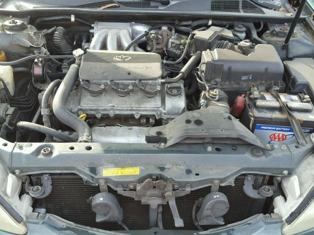 4T1BF30K12U515753 - 2002 TOYOTA CAMRY LE GREEN photo 7