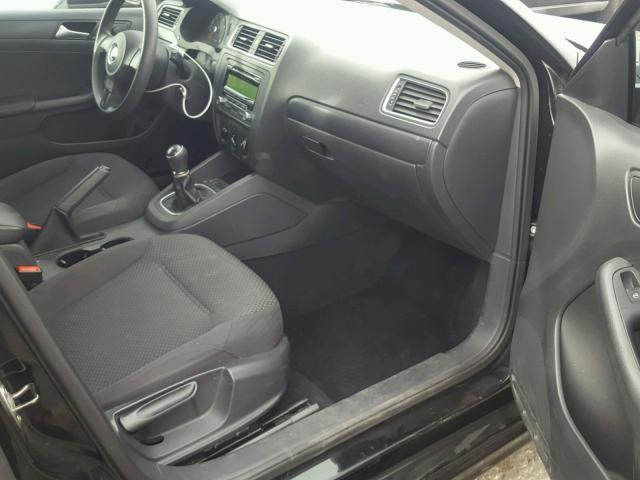 3VW1K7AJ1EM437733 - 2014 VOLKSWAGEN JETTA BASE 黑色 照片 5