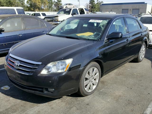 4T1BK36B05U023237 - 2005 TOYOTA AVALON XL BLACK photo 2