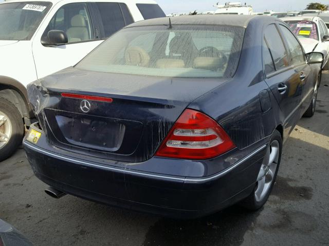 WDBRF61J62F225232 - 2002 MERCEDES-BENZ C 240 BLUE photo 4