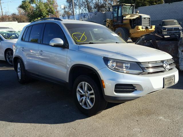 WVGAV7AX6FW550203 - 2015 VOLKSWAGEN TIGUAN S SILVER photo 1