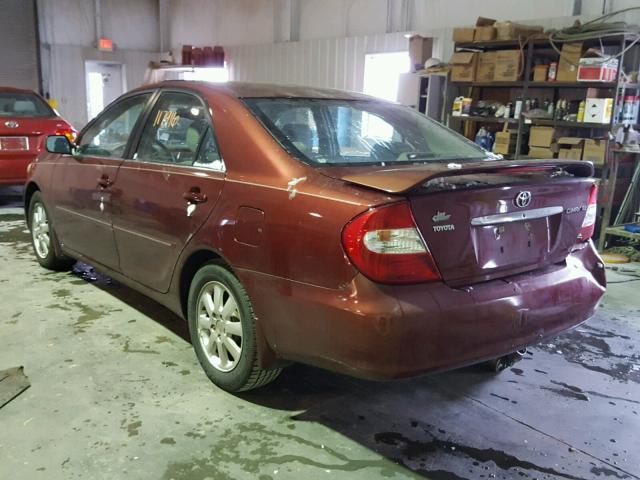 4T1BE32K14U305141 - 2004 TOYOTA CAMRY LE RED photo 3