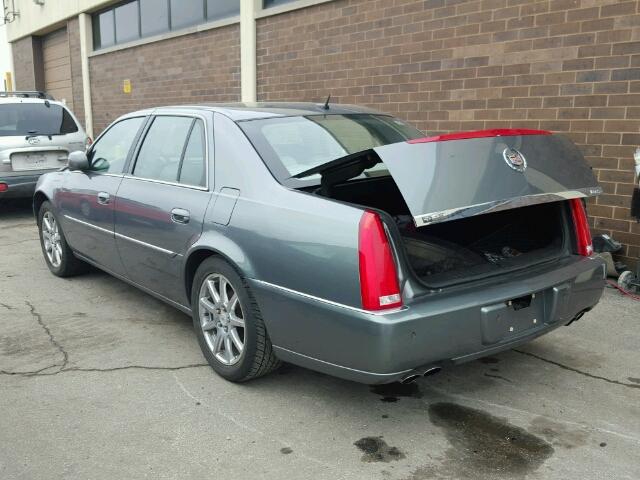 1G6KD57977U234138 - 2007 CADILLAC DTS GRAY photo 3