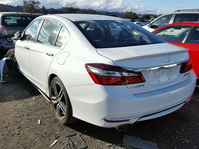 1HGCR2F59HA132702 - 2017 HONDA ACCORD SPO WHITE photo 3