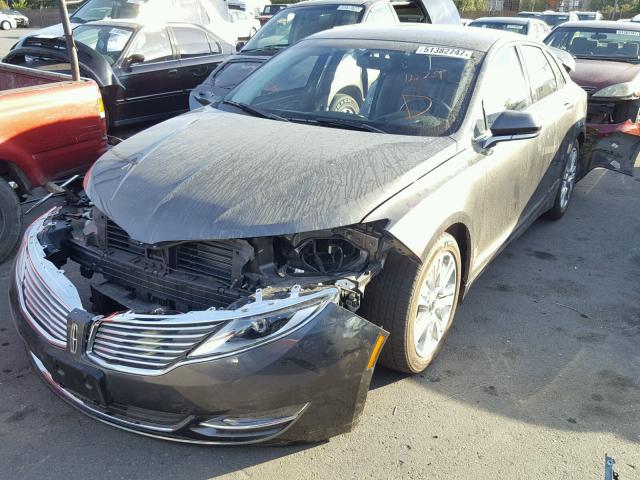 3LN6L2LU9GR633209 - 2016 LINCOLN MKZ HYBRID CHARCOAL photo 2