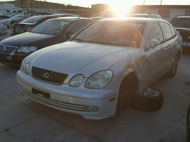 JT8BL69S240015496 - 2004 LEXUS GS 430 WHITE photo 2