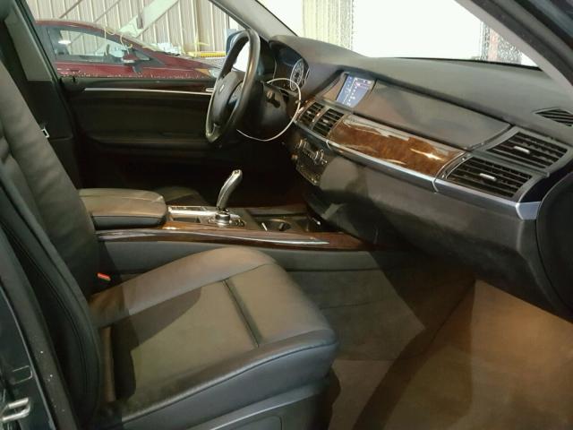 5UXZV4C58D0B16027 - 2013 BMW X5 XDRIVE3 Մոխրագույն լուսանկար 5