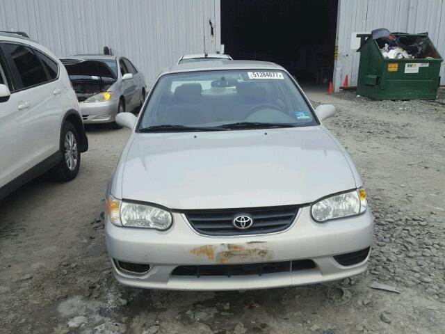 2T1BR12E52C578276 - 2002 TOYOTA COROLLA CE SILVER photo 9