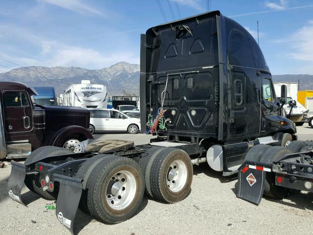 1FUJGLDR8CSBE2915 - 2012 FREIGHTLINER CASCADIA 1 BLACK photo 4