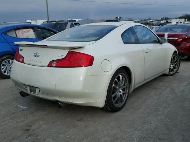 JNKCV54E55M405464 - 2005 INFINITI G35 WHITE photo 4