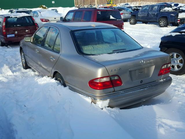 WDBJF83J1YX035282 - 2000 MERCEDES-BENZ E 430 TAN photo 3