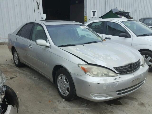 4T1BF32KX3U057709 - 2003 TOYOTA CAMRY LE SILVER photo 1