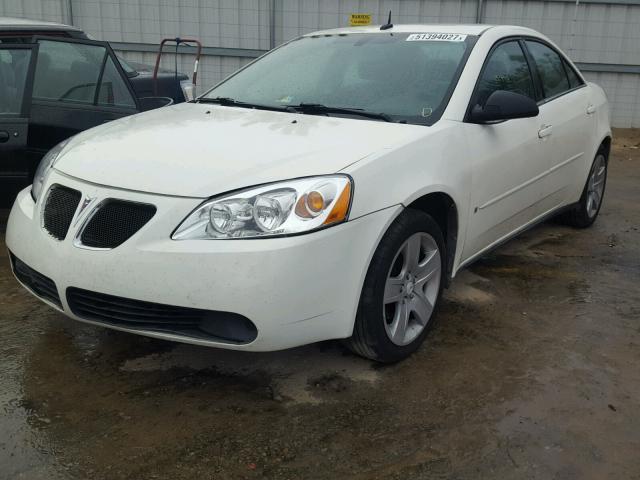 1G2ZG57B784206805 - 2008 PONTIAC G6 BASE WHITE photo 2