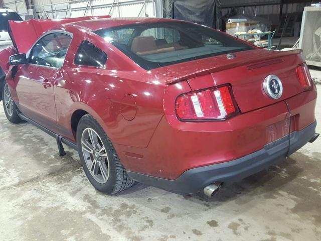 1ZVBP8AM8B5109264 - 2011 FORD MUSTANG RED photo 3