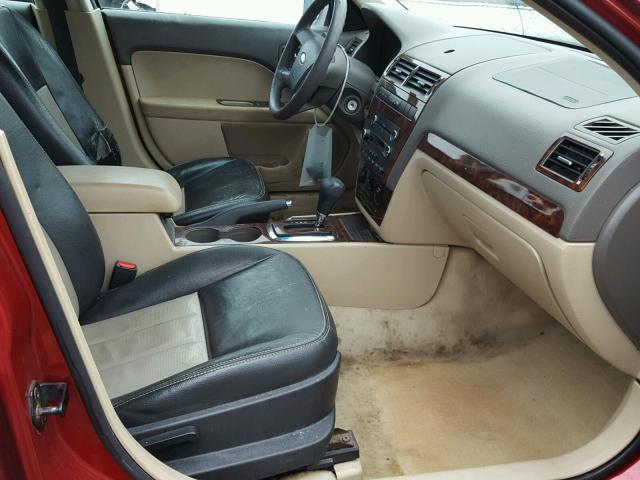 3FAHP07Z37R154740 - 2007 FORD FUSION SE RED photo 5