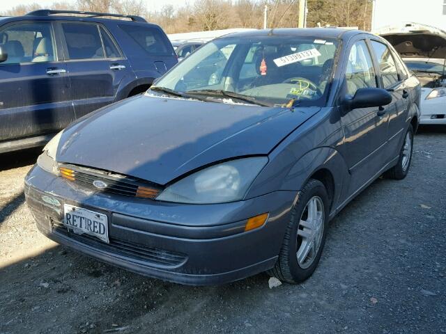 1FAFP34314W189276 - 2004 FORD FOCUS SE C GRAY photo 2