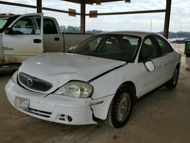 1MEFM50U94A601971 - 2004 MERCURY SABLE GS WHITE photo 2