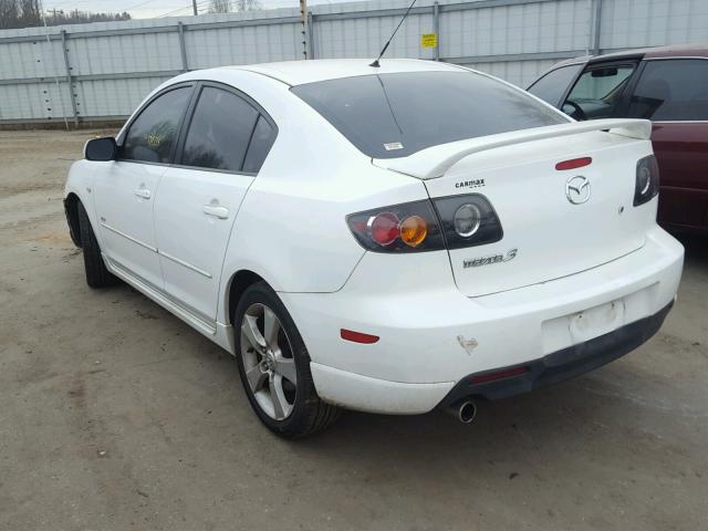 JM1BK323951261463 - 2005 MAZDA 3 S WHITE photo 3