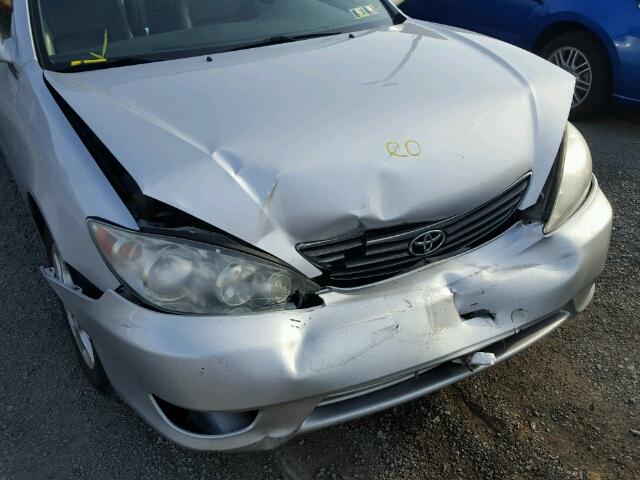 4T1BF30K75U598576 - 2005 TOYOTA CAMRY LE SILVER photo 9