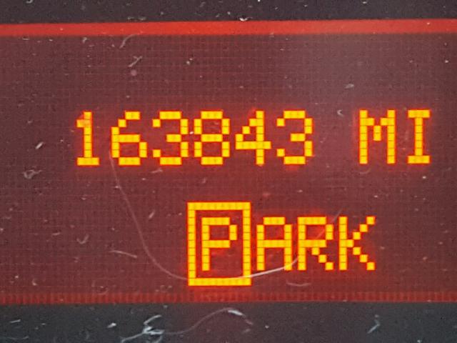 2G2WS522141143375 - 2004 PONTIAC GRAND PRIX 白色 照片 8