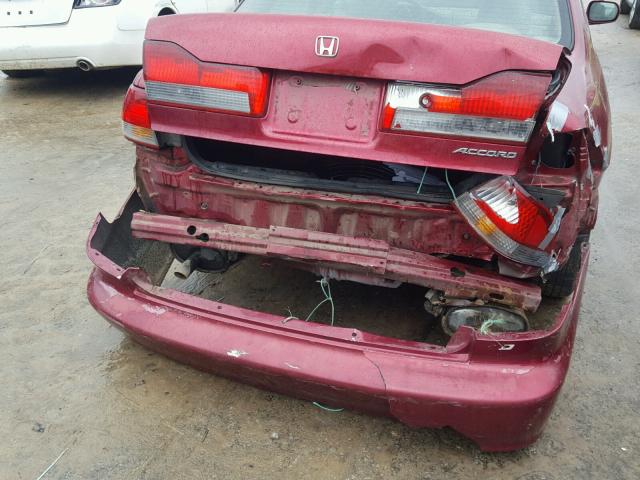 1HGCG16561A025886 - 2001 HONDA ACCORD EX RED photo 9