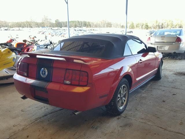 1ZVHT84N455198569 - 2005 FORD MUSTANG RED photo 4