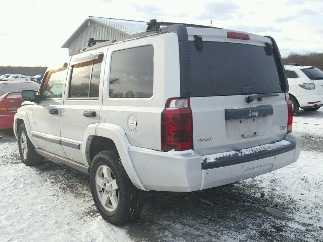 1J8HG48K86C125212 - 2006 JEEP COMMANDER SILVER photo 3