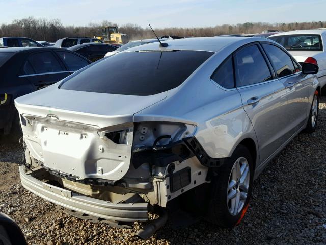 3FA6P0H72GR149002 - 2016 FORD FUSION SE SILVER photo 4