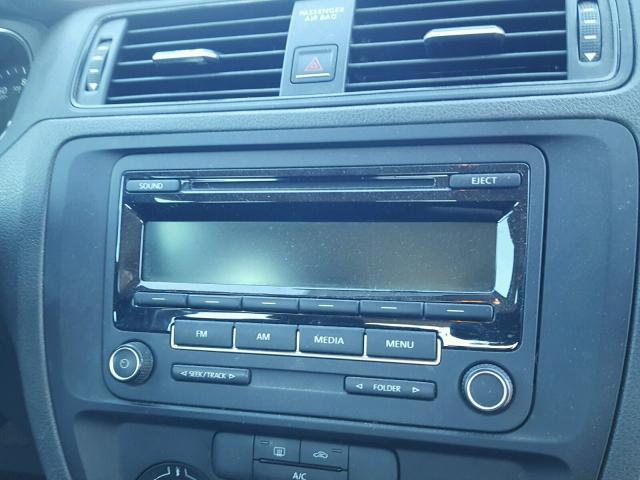 3VW2K7AJ6FM337780 - 2015 VOLKSWAGEN JETTA BASE BLUE photo 9