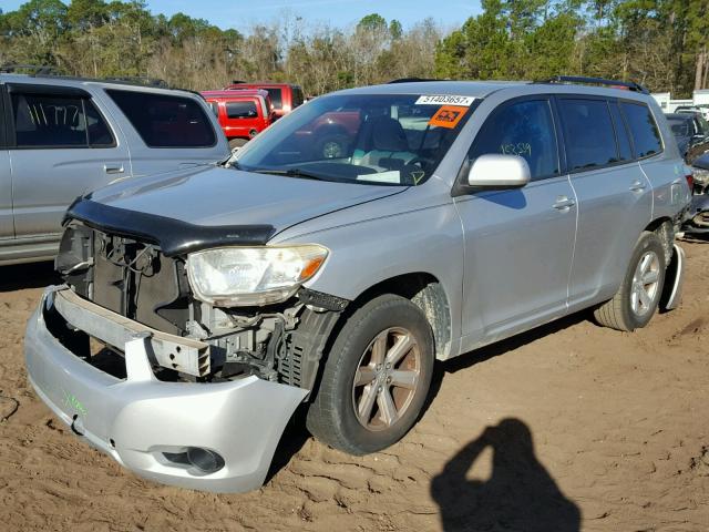 JTEDS41A992086268 - 2009 TOYOTA HIGHLANDER SILVER photo 2