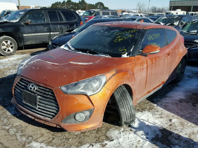 KMHTC6AE2DU156522 - 2013 HYUNDAI VELOSTER T ORANGE photo 2