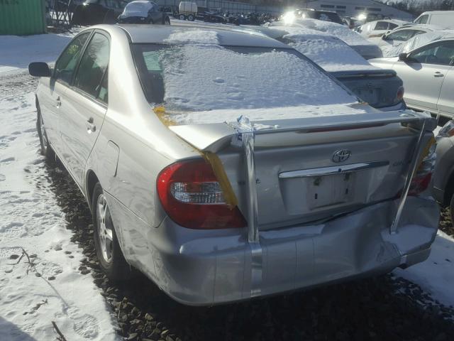 4T1BE32K53U768558 - 2003 TOYOTA CAMRY LE SILVER photo 3