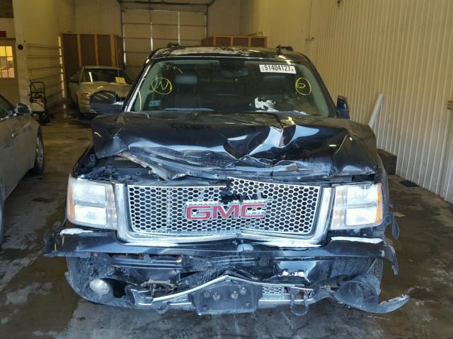 2GTEK638571693327 - 2007 GMC NEW SIERRA BLACK photo 9