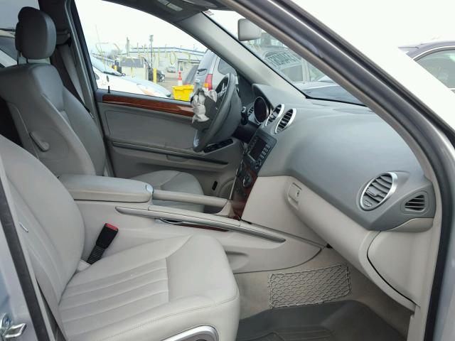 4JGBB22E68A405269 - 2008 MERCEDES-BENZ ML 320 CDI SILVER photo 5