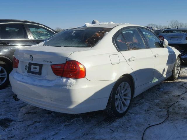 WBAPK5G55BNN24819 - 2011 BMW 328 XI SUL WHITE photo 4