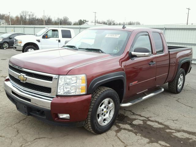 2GCFK19Y881114234 - 2008 CHEVROLET SILVERADO RED photo 2