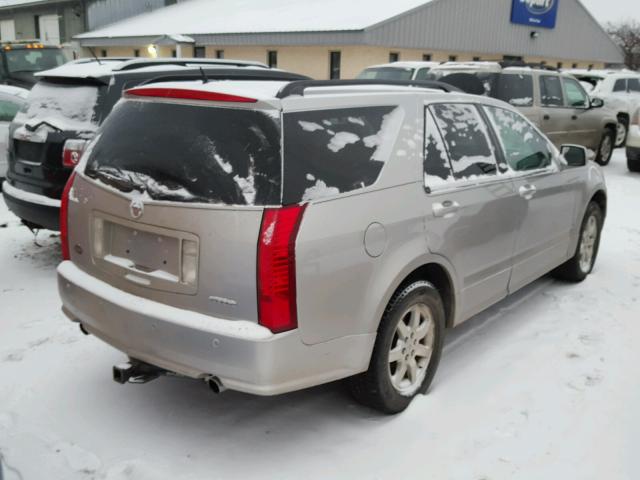 1GYEE637680100368 - 2008 CADILLAC SRX SILVER photo 4