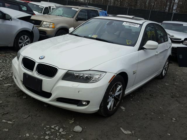 WBAPK7C55AA462667 - 2010 BMW 328 XI WHITE photo 2