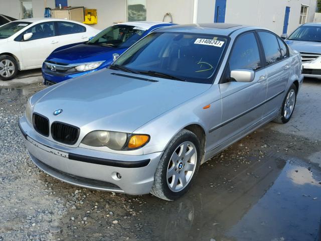 WBAEV33444KR31602 - 2004 BMW 325 I SILVER photo 2